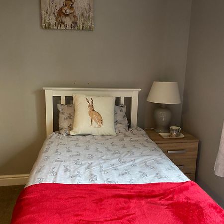Little Hare Lodge - Spacious 2 Bedroom Attached Bungalow Woodhall Spa Exterior photo