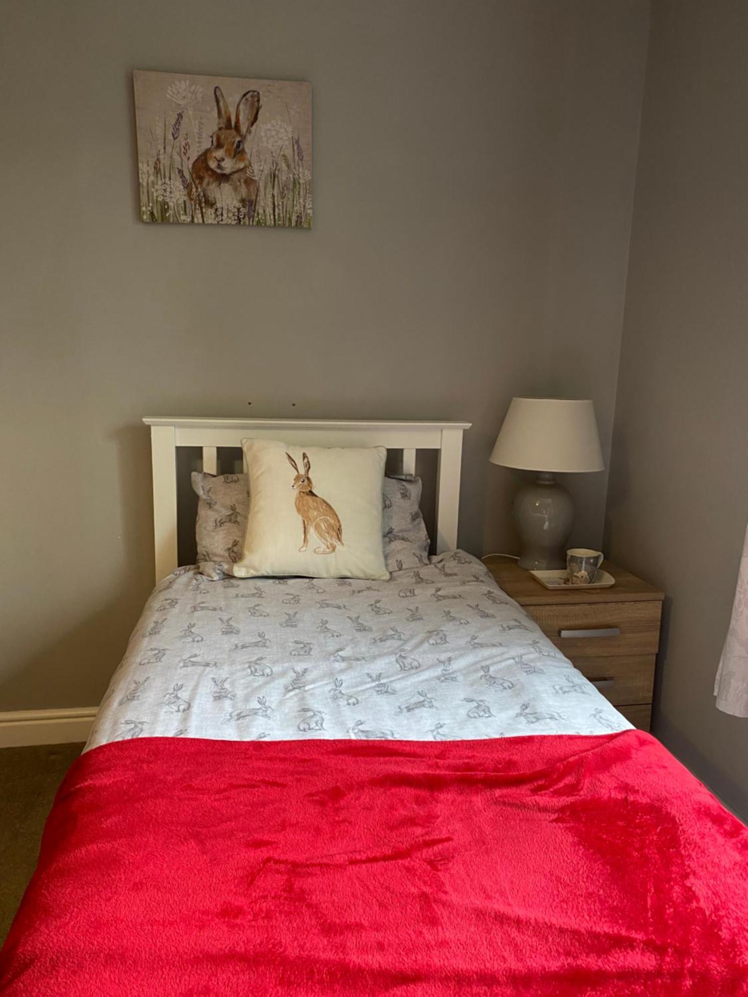 Little Hare Lodge - Spacious 2 Bedroom Attached Bungalow Woodhall Spa Exterior photo
